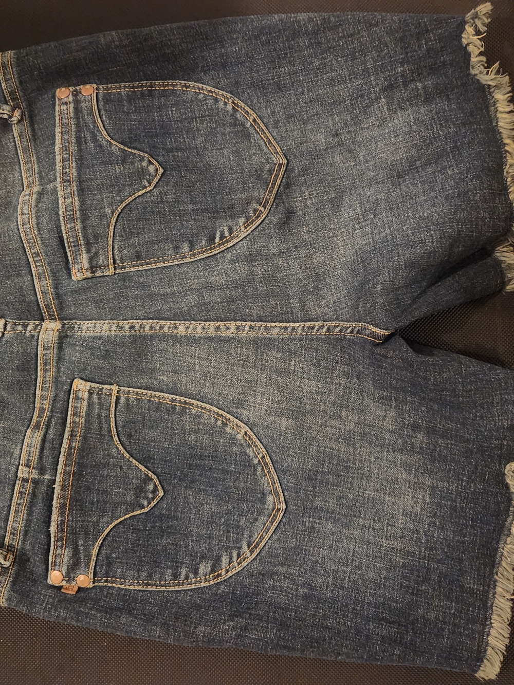 Judy Blue Dark Blue Denim Shorts with Shield Pocket Design - Picture 2 of 3